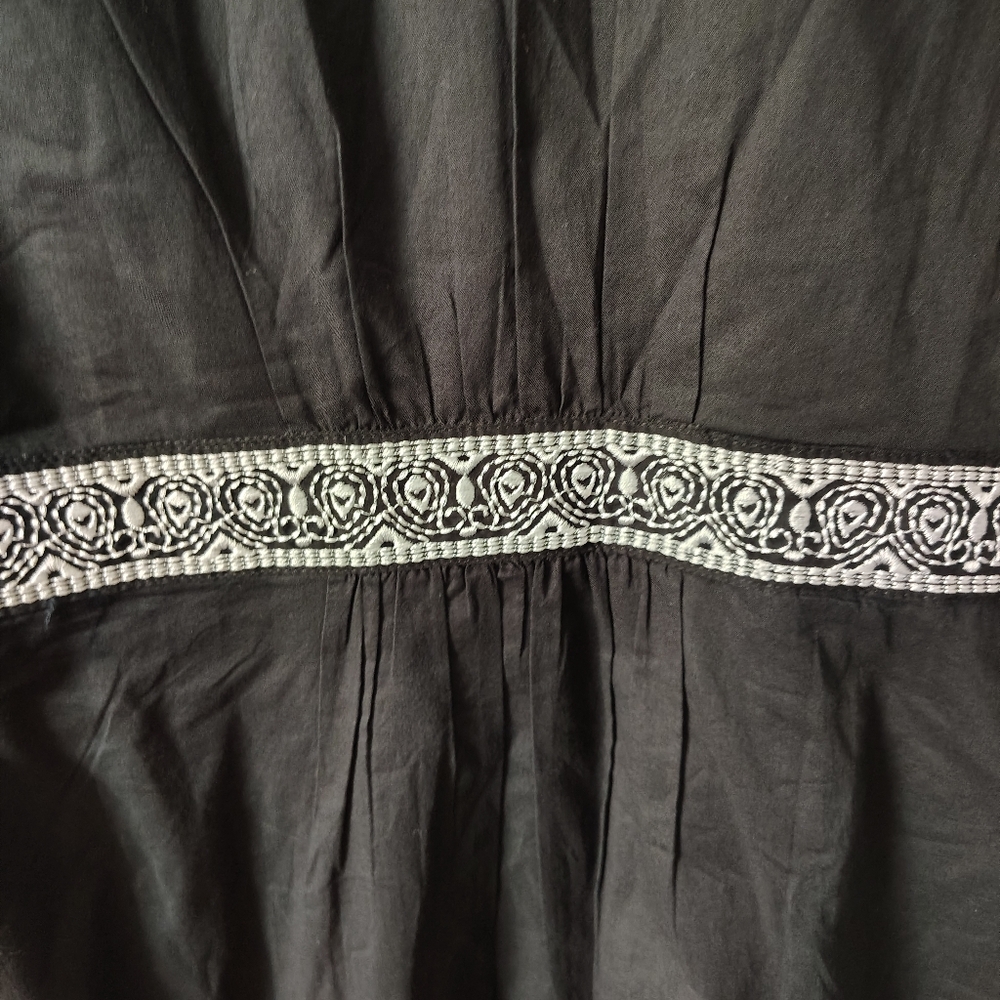 NWT Tommy Hilfiger Black Wrap Dress w/ Embroidered Belt Small - Picture 8 of 15